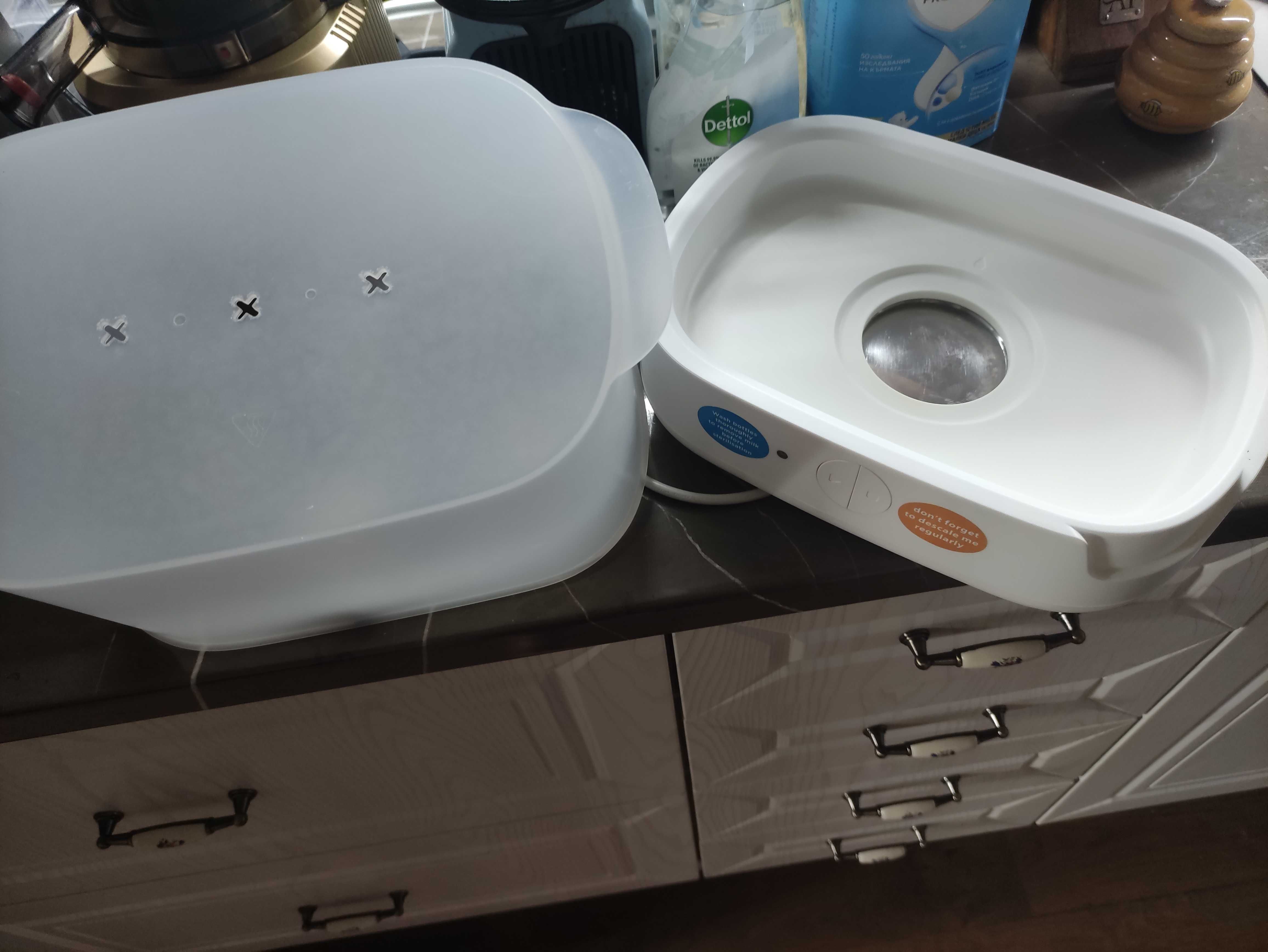 Стерилизатор и уред за затопляне на храна и мляко Tommee Tippee