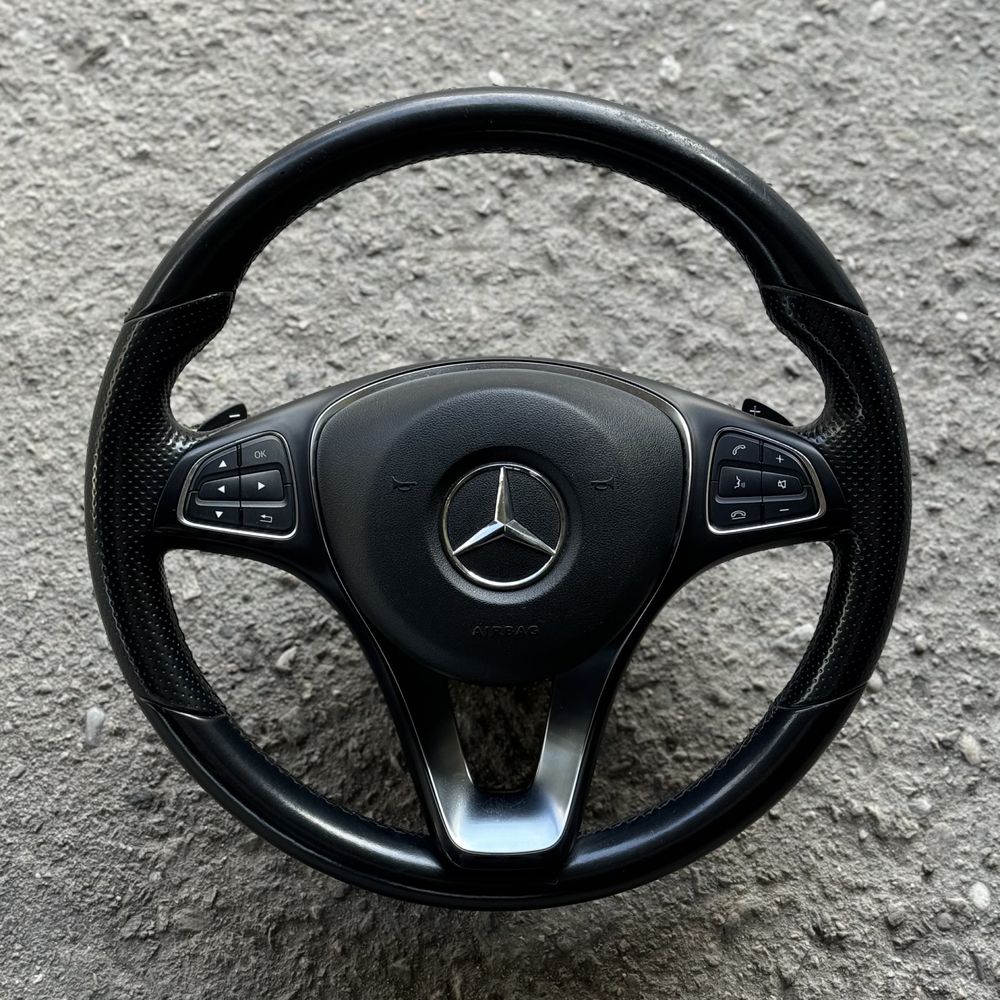 Волан за мерцедес ц класа в205 / volan za mercedes w205