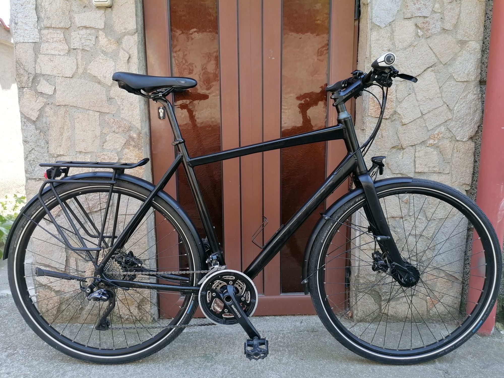 STEVENS XL Хибрид 28 цола, Shimano Deore XT 30 Скорости, хидравлични с