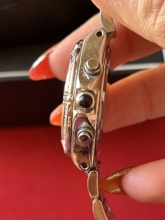 Дамски часовник CITIZEN с диаманти