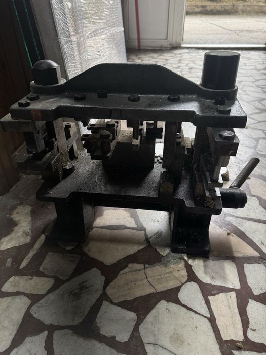 Stanta presa aluminiu termopane