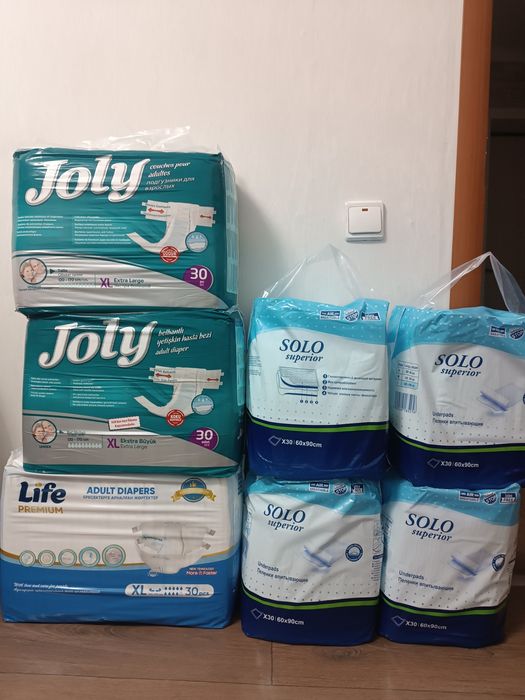 Продам пелёнки и подгузники