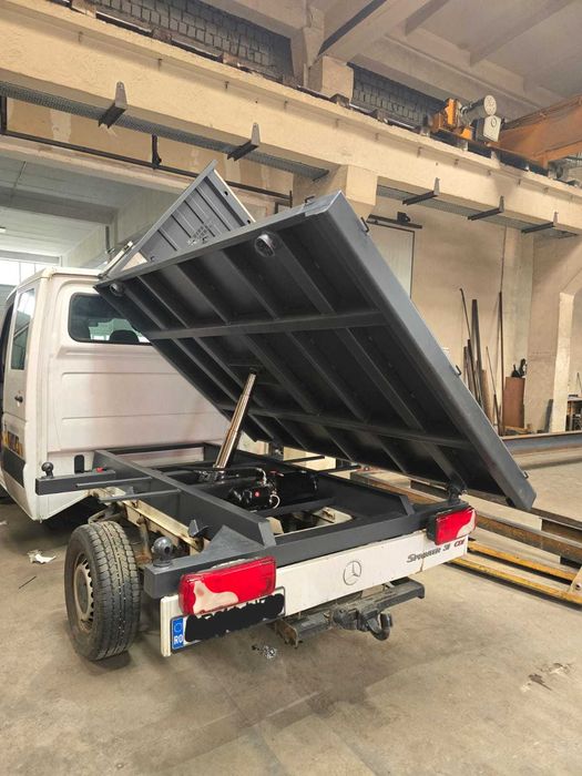 Bene basculabile autoutilitare