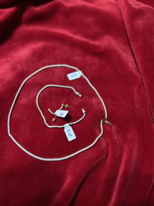 Colier,bratara si cercei