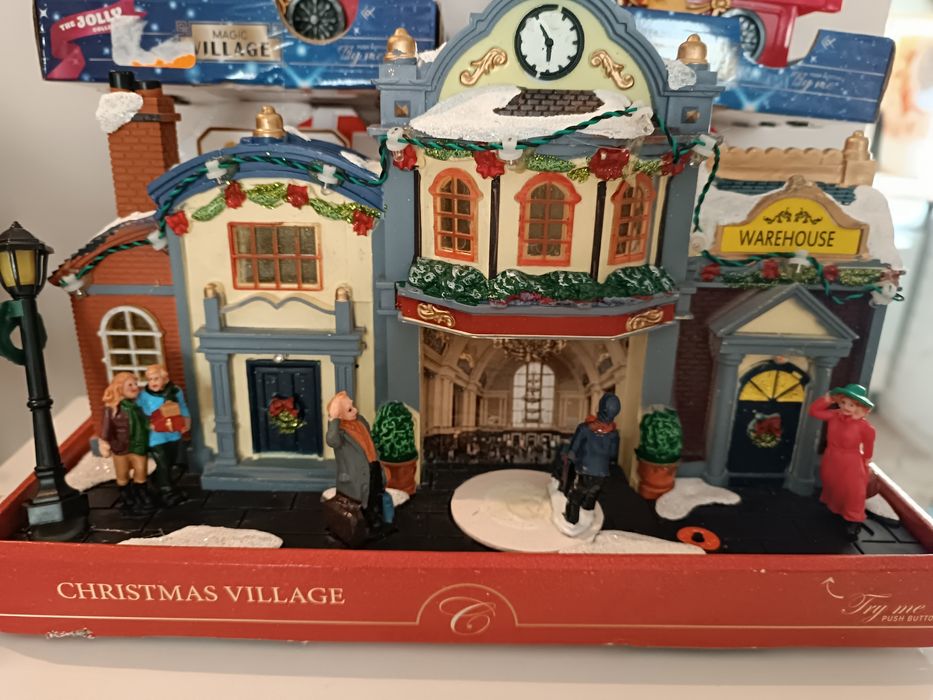 Нова светеща коледна украса .Различни модели.