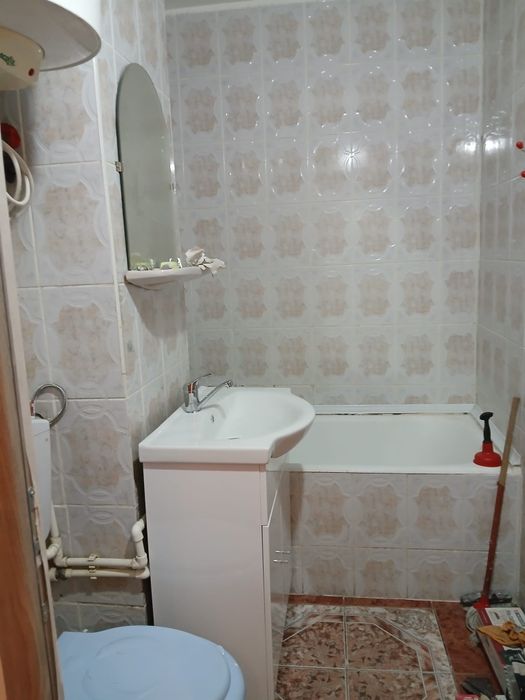 Garsoniera de inchiriat