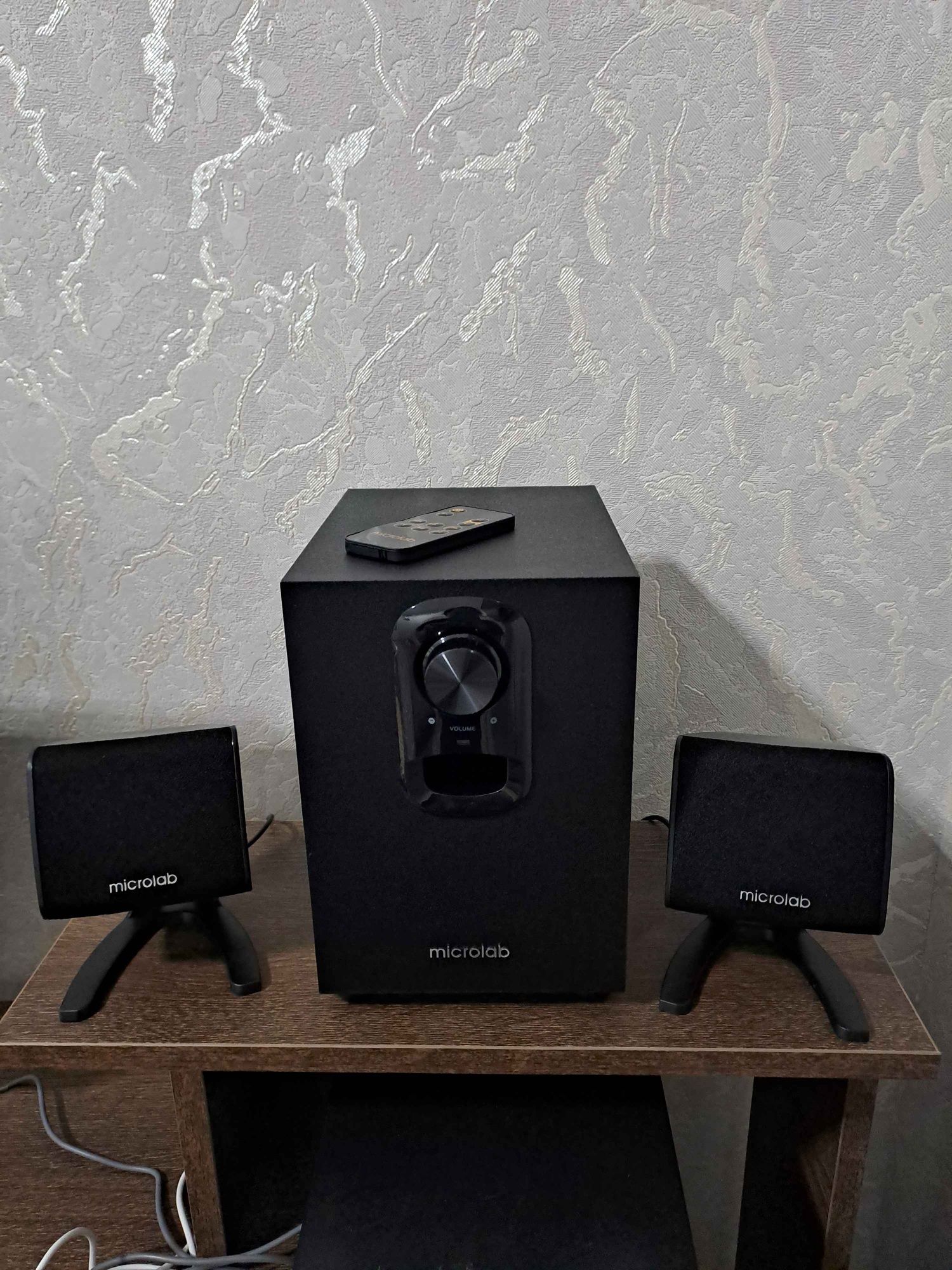 Продам колонки Microlab M-108BT