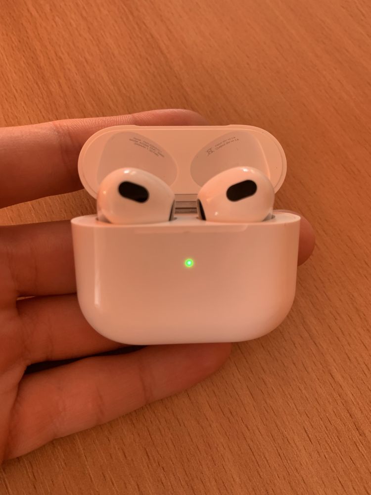 airpods generatia 3