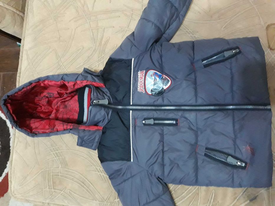 Geacă ca nouă c&a 110.