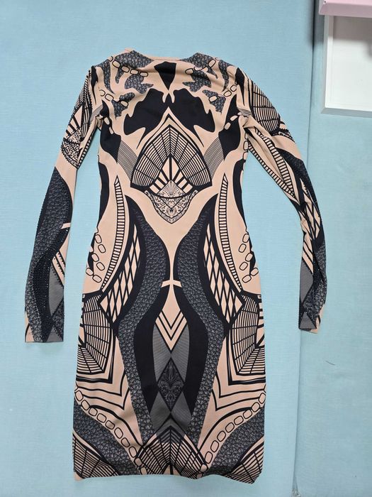 Нова дамска рокля с камъни