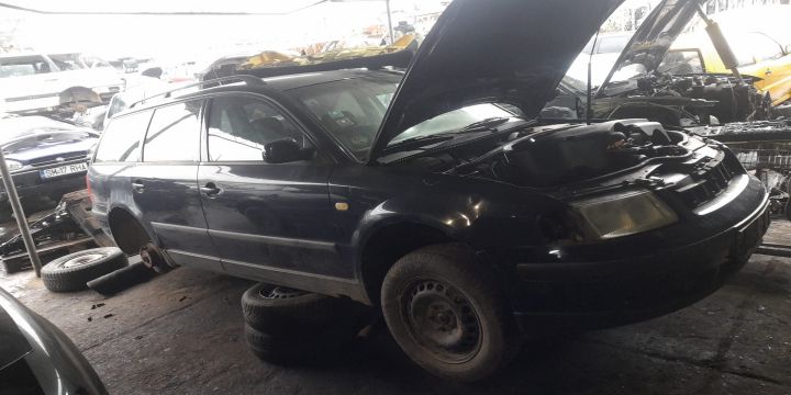 Galerie admisie D28128713AB Volkswagen VW Passat B5