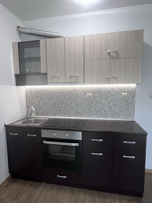 Кухнята е в добро състояние