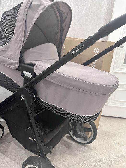 Продам коляску люльку cybex