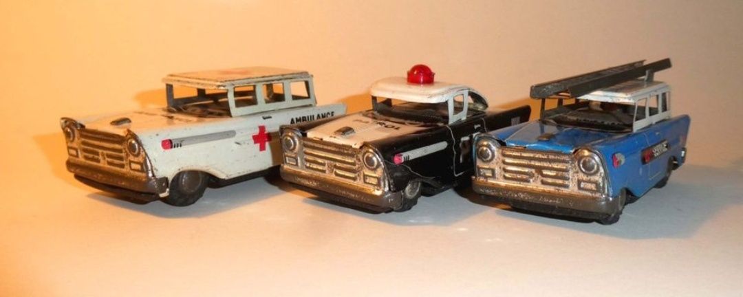 MF 868 car transporter tin toys china