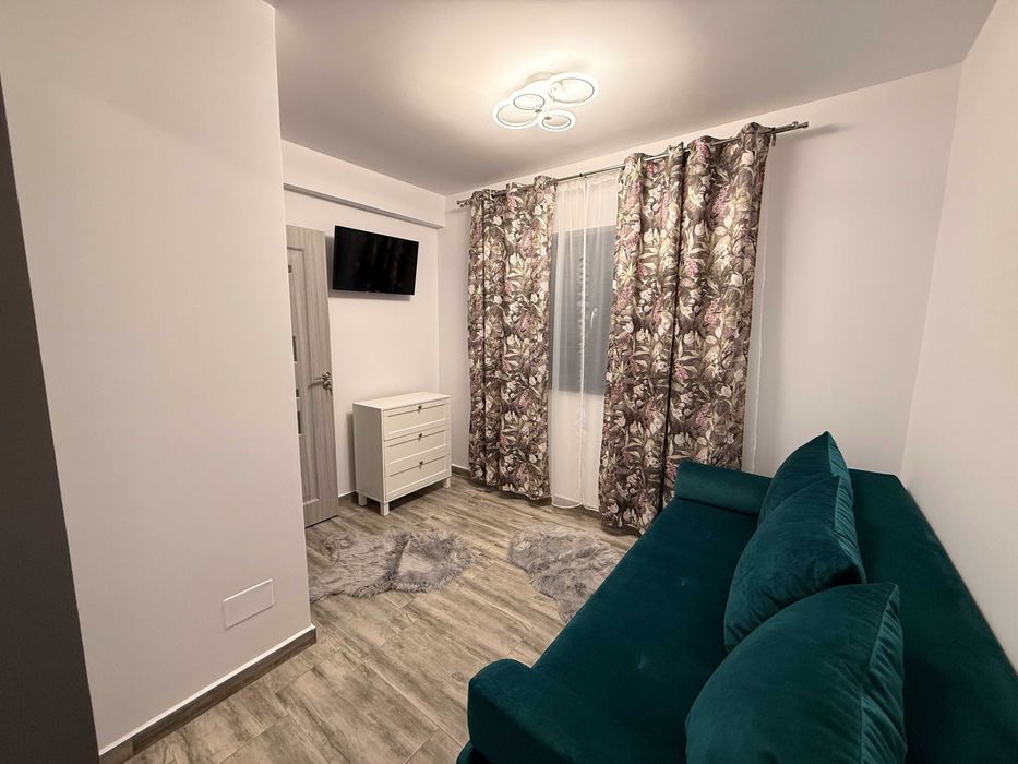 Închiriez in regim hotelier