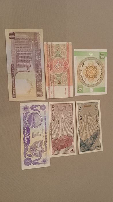18 bancnote Asia de colectie, diverse tari exotice, aUNC