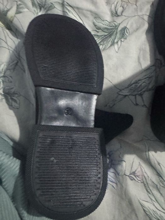 Обувь качевственный