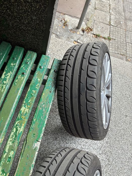 Гуми с джанти 18 цола vw