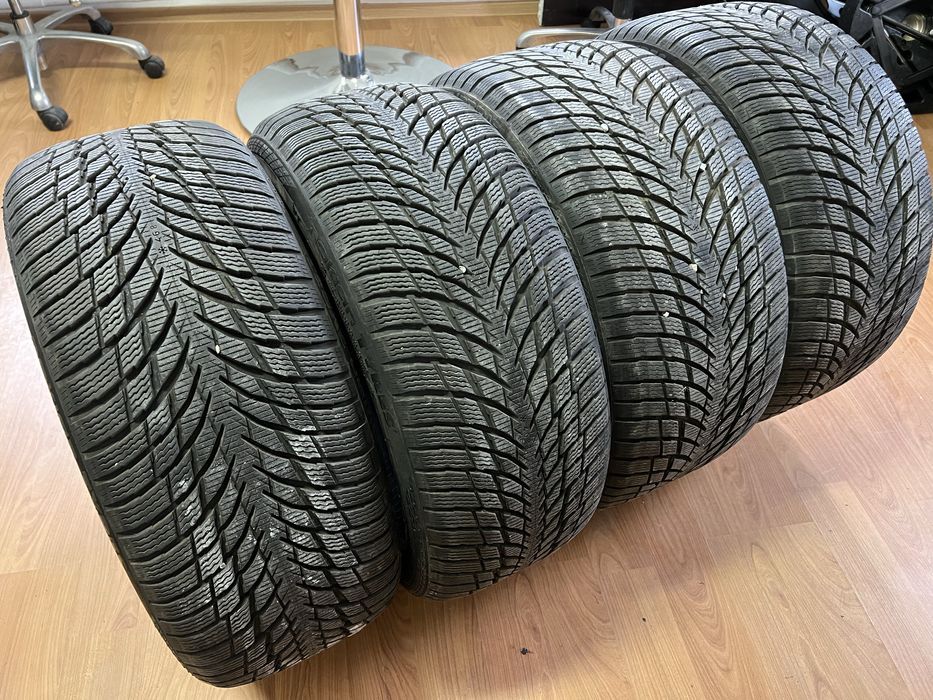 Anvelope Noi Iarna Nokian Bmw Seria 3 4 F30 255 35 19 & 225 40 19