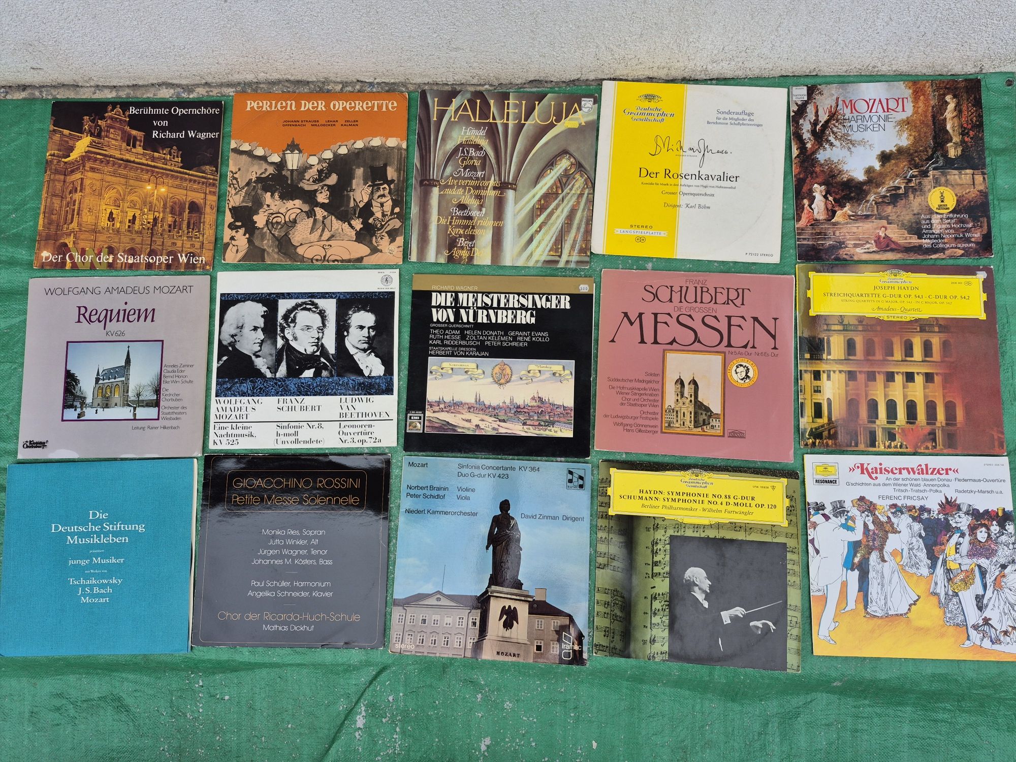 Vând Lot 140 LP (bucăți) Discuri Vinil de colectie muzica Clasică