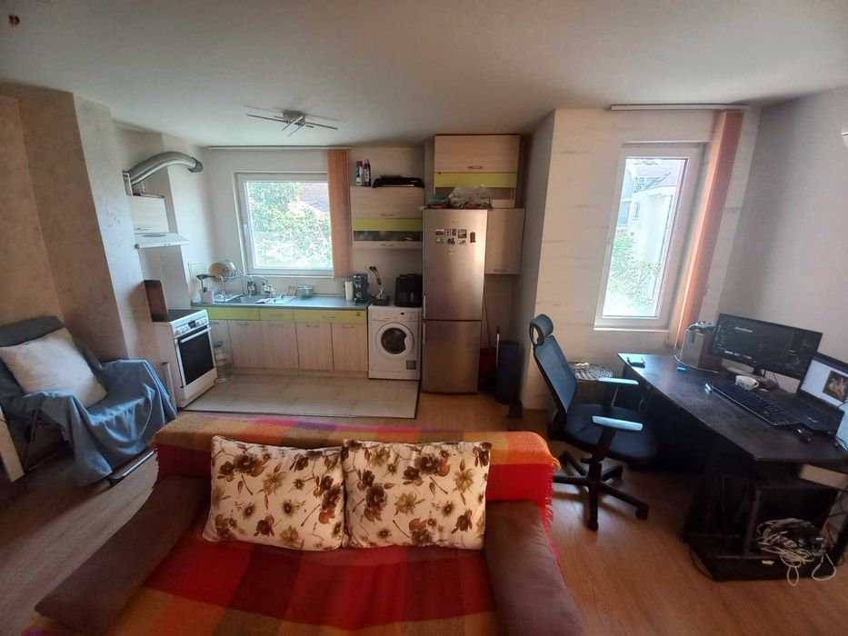 Дава се под наем Двустаен апартамент в Пловдив, Център - 78 кв.м за 400 € - Снимка #10