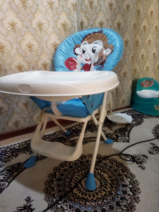 Стол для ребенка