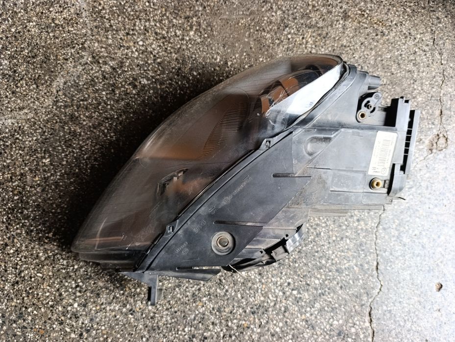 Фар и части за табло vw pasat