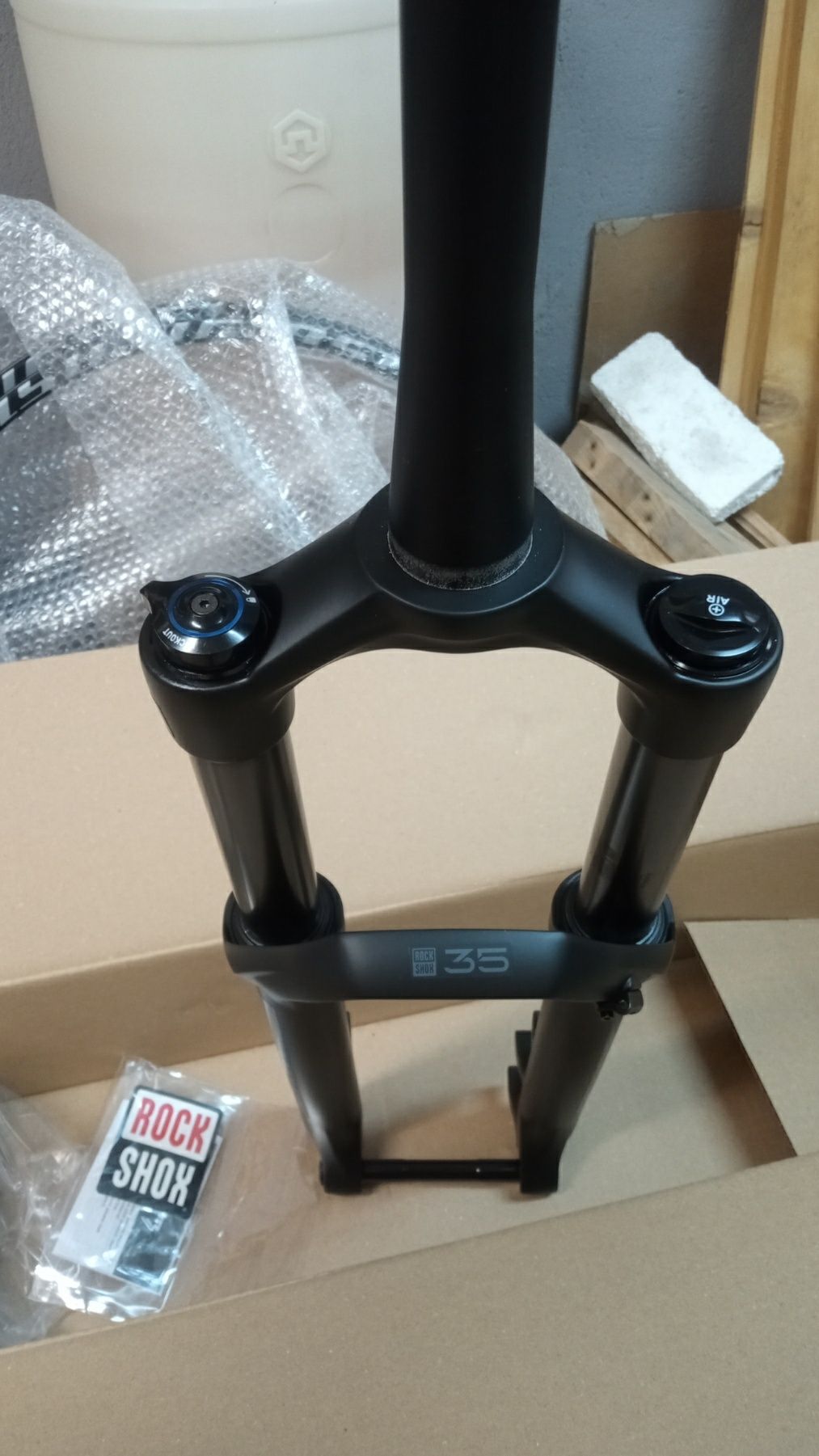 Въздушна вилка RockShox 35 130/150 ход