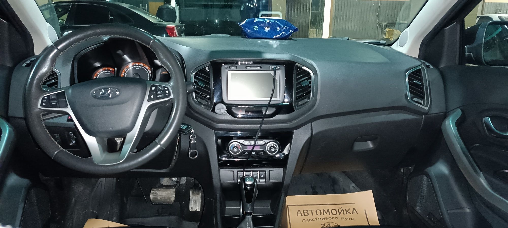 LADA XRAY CROSS 2020 Yil MoshinaToza Aftomat karobka nissan mator