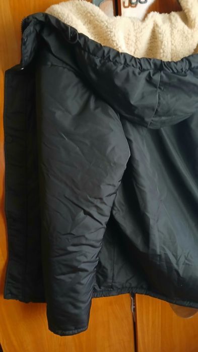 Vând IEFTIN Geaca B blanita