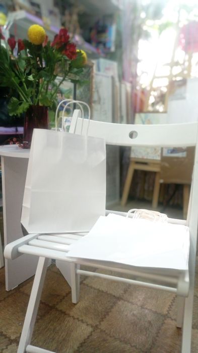 Подарочные пакеты бумажные, целлофановые