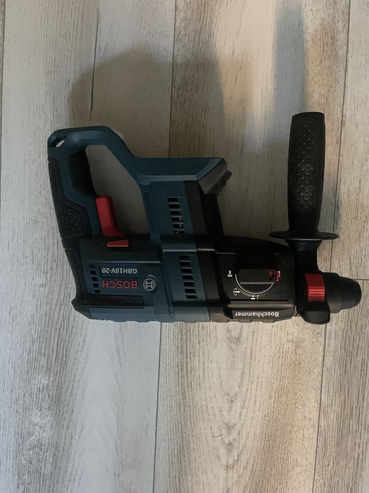Ciocan rotopercutor - bosh