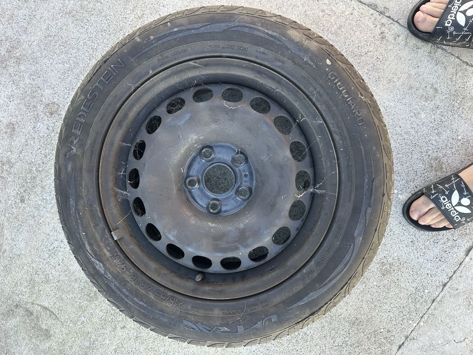 De vanzare jeanta vw r16