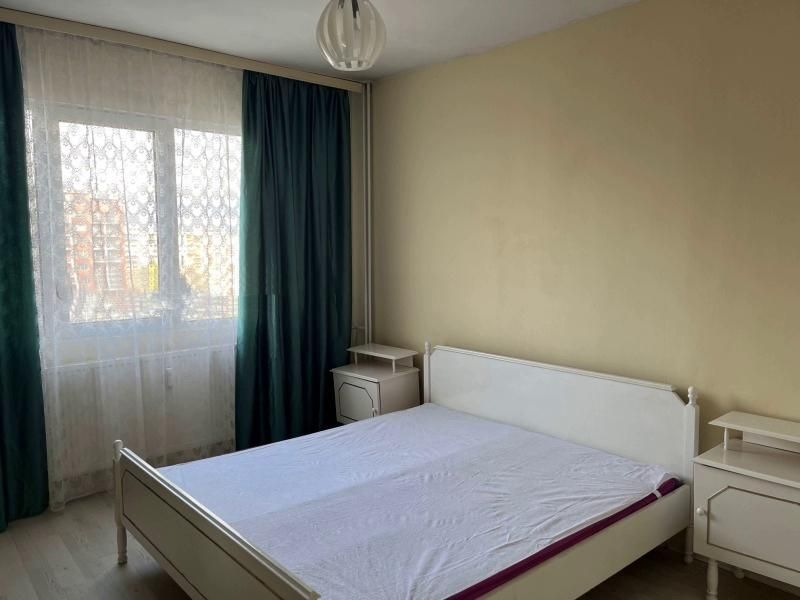 Дава се под наем Тристаен апартамент в София, Левски - 115 кв.м за 500 € - Снимка #3