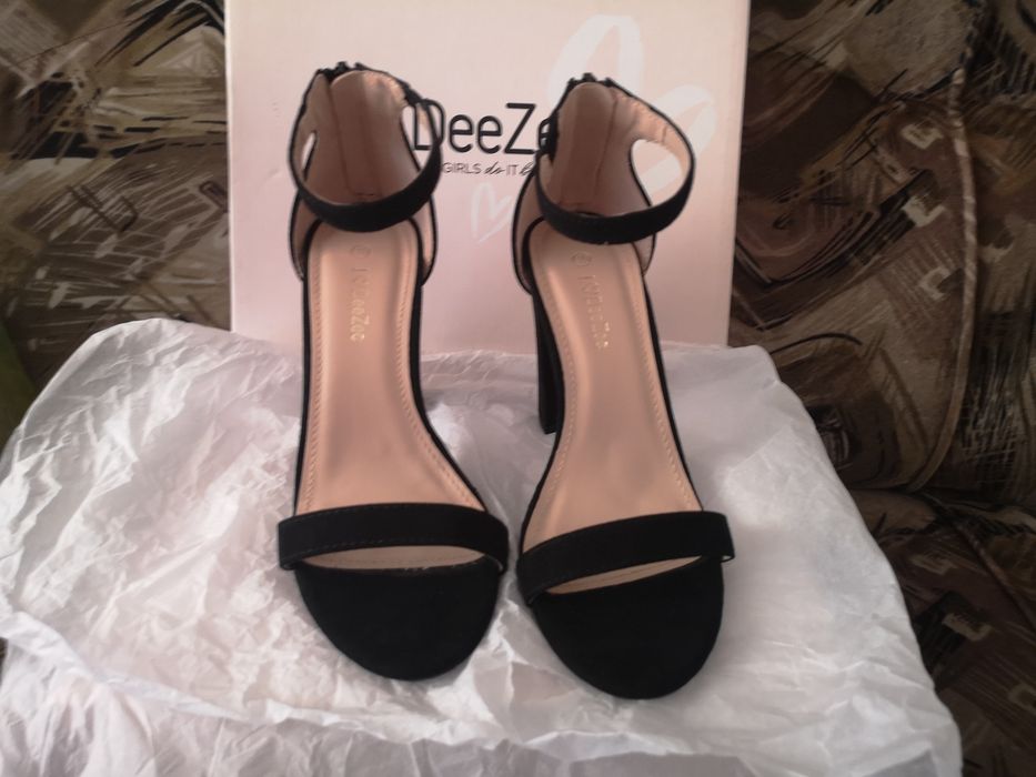 Sandale elegante