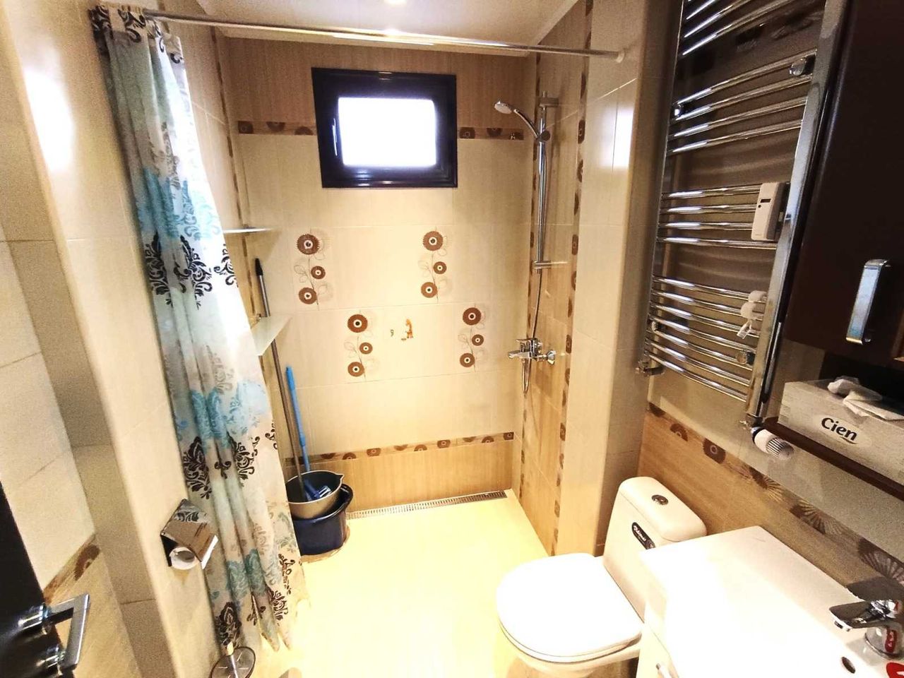 Дава се под наем Тристаен апартамент в София, Дървеница - 92 кв.м за 300 € - Снимка #9