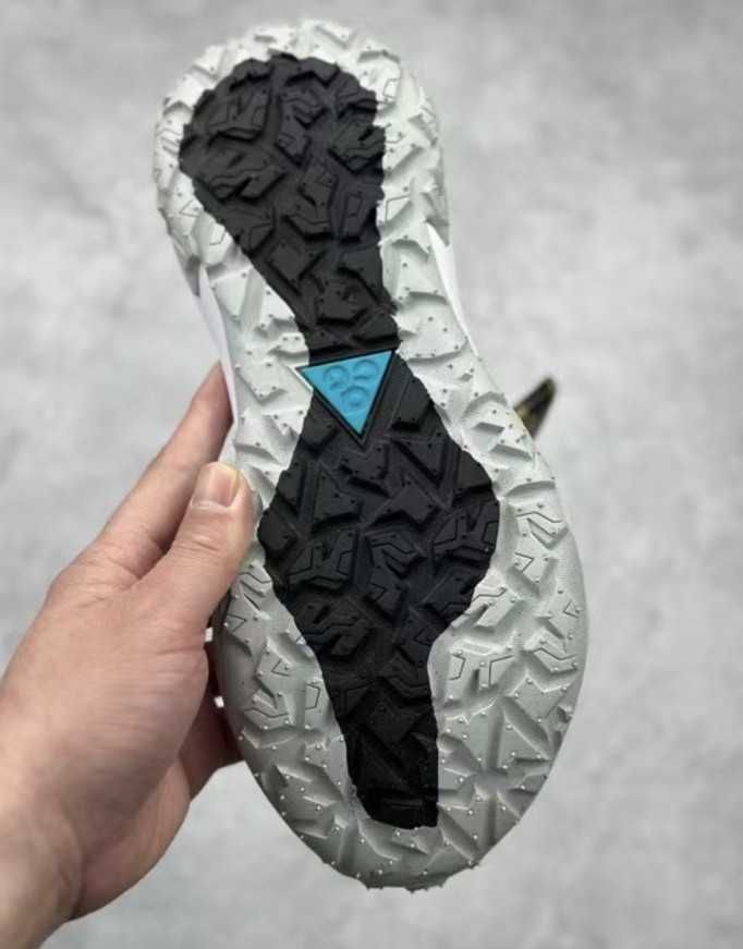 Нови мъжки маратонки Nike ACG Mountain Fly Low  размер 43