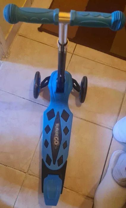 Trotineta pliabila pentru copii 2-4 ani Bubble Go
