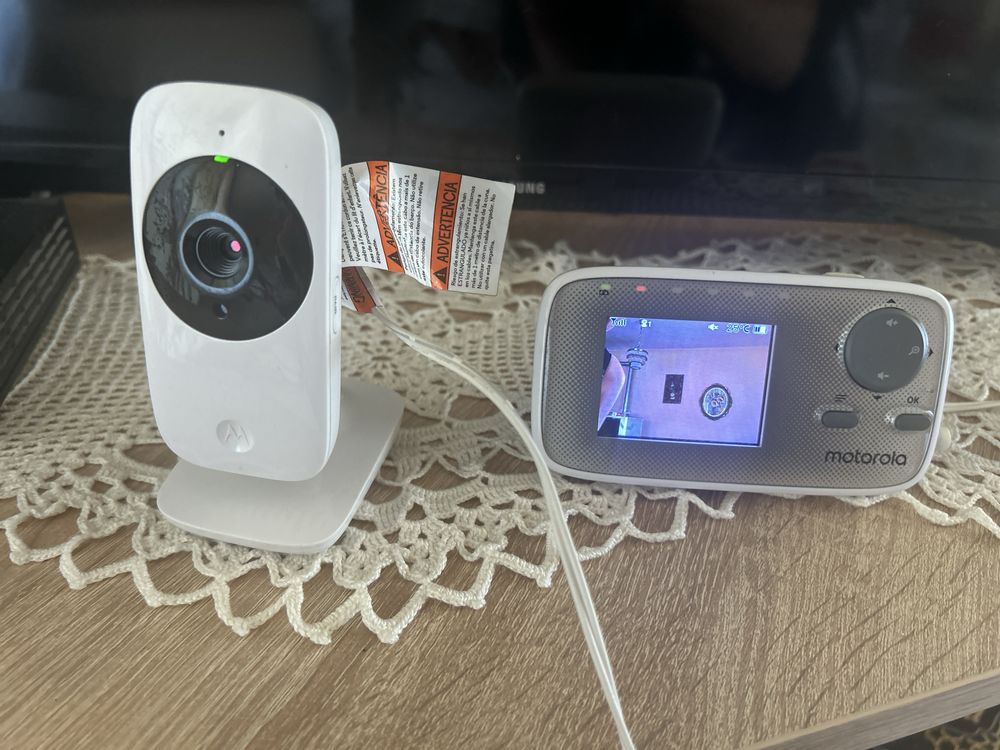 Бебефон Motorola