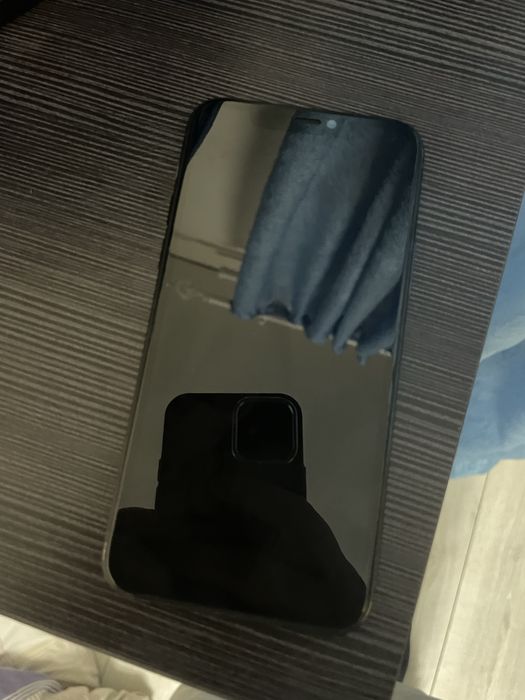 Продам iphone 11 pro (256gb)