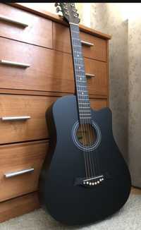 Акустическая гитара 38 размера