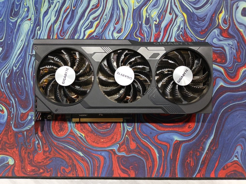 Продам Rtx 4070 Super