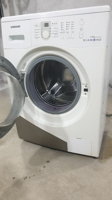 Прадаетса стиралний машинка SAMSUNG