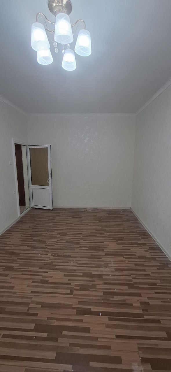 Метро Юнусобод 400м Продаётся одна комнатная квартира 38м2