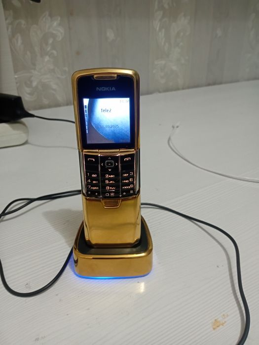 Продаю нокия 8800
