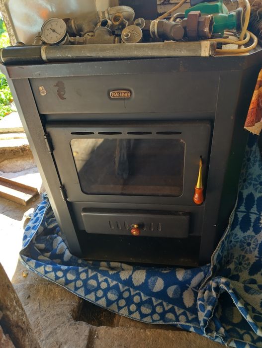 Камина с водна риза