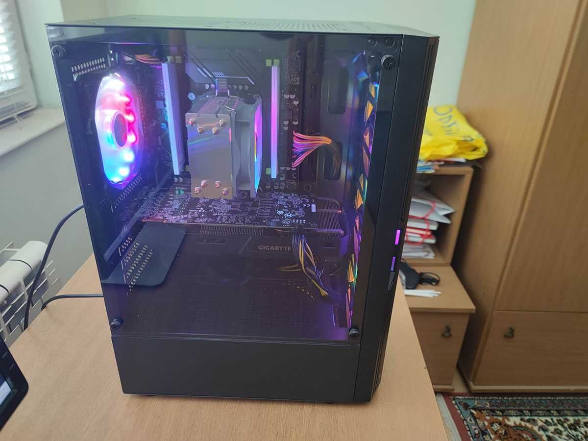 Геймърски компютър, 32gb Ram, Nvidia 1070, Xeon 2690 V4, 960GB SSD