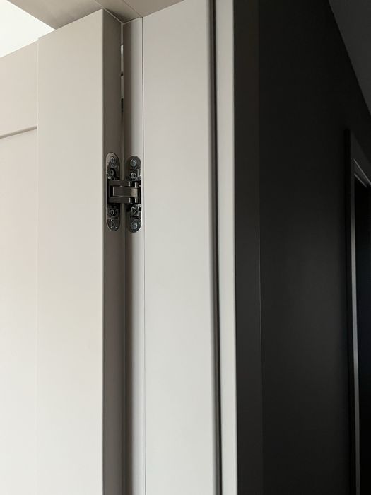 Каси за врати фалцова и без фалцова