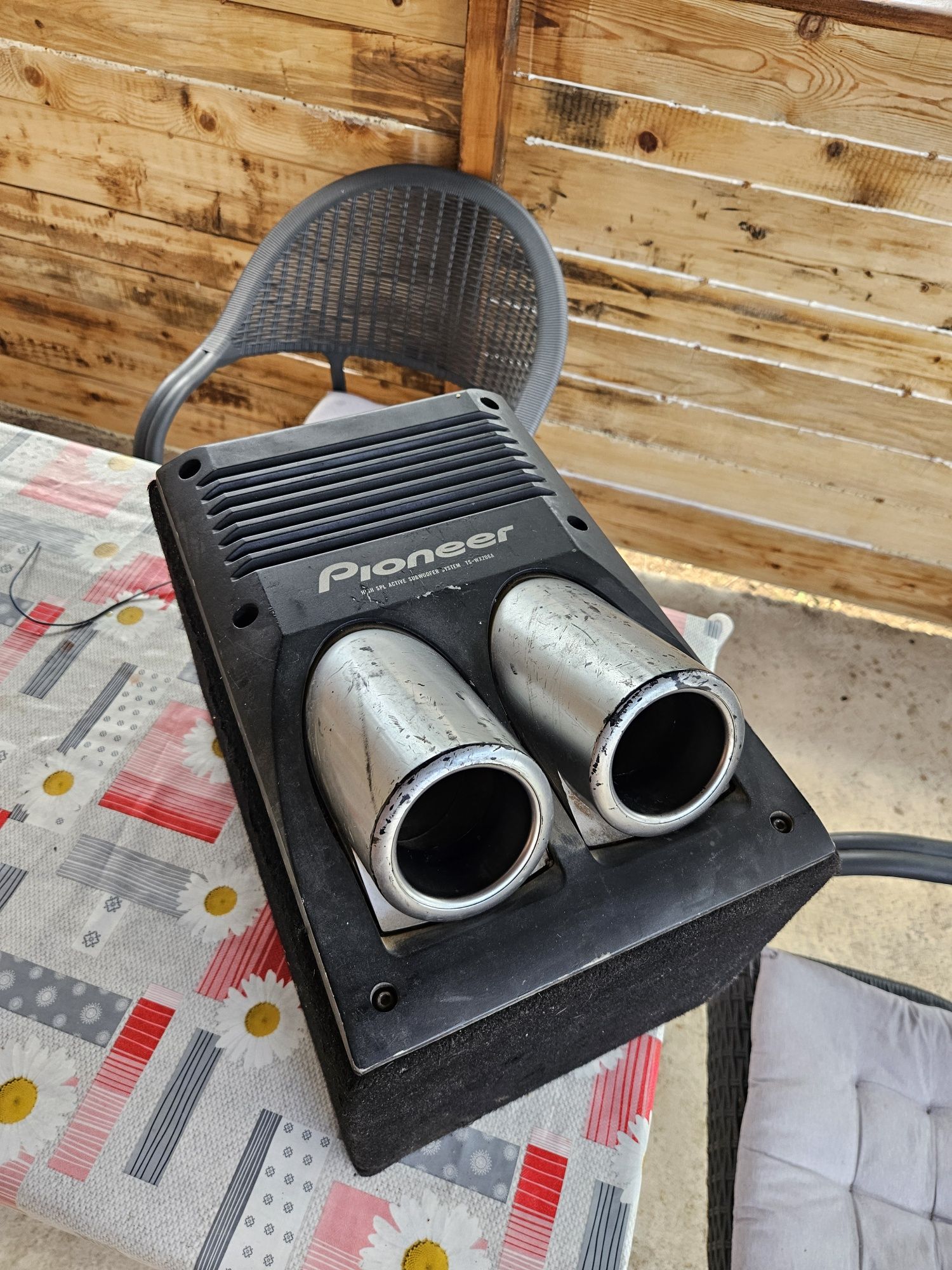 Активен бас pioneer