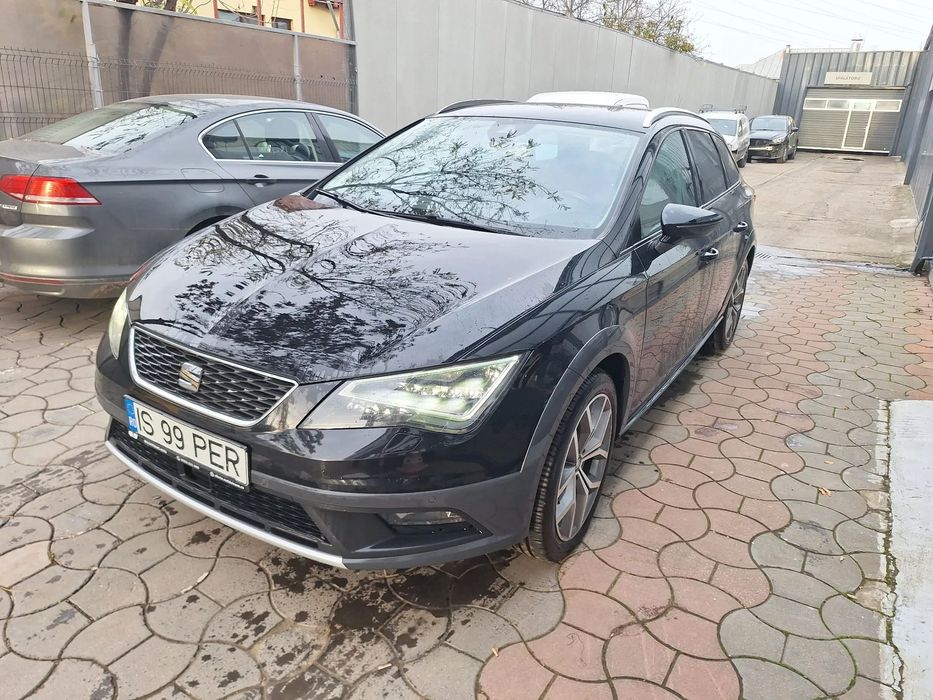 Seat Leon Seat Leon X-PERIENCE 2.0 TDI 184 CP DSG 4 DRIVE inmatriculata Romania